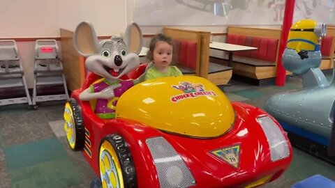 🍕 Chuck E. Cheese fun day! 🍕