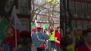 Lula enfrenta protestos em Portugal HOJE 25 DE ABRIL