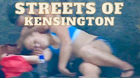 Streets of Kensington at Christmas Time