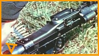 Look at the MG34 in detail - Full Color.