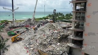 Federal team to investigate Surfside building collapse
