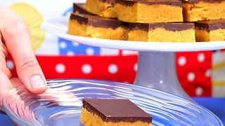 No-Bake Peanut Butter Chocolate Bars