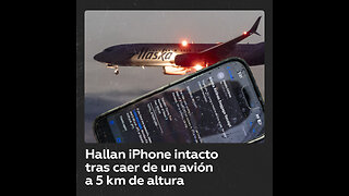 Encuentran intacto un iPhone que cayó de un avión del que se desprendió parte del fuselaje