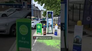 The fourth most popular place 😵🚨to charge an electric car in England!🤩⚡️