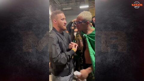 Justin Gaethje & Charles Oliveira meet backstage at UFC 269