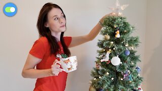 Simplifying Christmas Decor 🎄 | Minimal Christmas Decorating