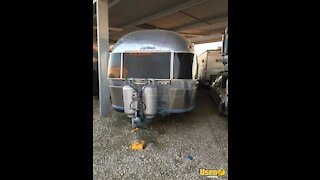 Very Elegant 1985 27' Airstream Sovereign Party Airstream Trailer with Bathroom | Mobile Business