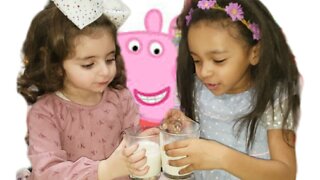 Two Little Girls 👧👧 open Peppa Pig Toys and eat Peppa Pig Candy 🍬 😋