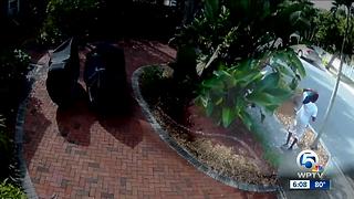 Video captures man taking package from porch in West Palm Beach