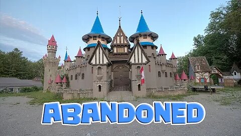 Exploring an Amazing Abandoned Fairy Tale Theme Park (CASTLE VILLAGE)