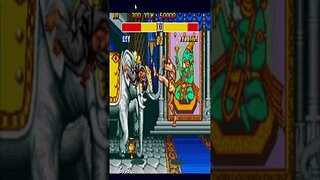 Dhalsim quebrando a banca com Ryu em "Street Fighter 2 (Mega Drive) #shorts