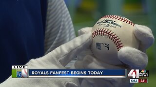 Autographs, games, and bobbleheads take center stage at Royals FanFest this weekend
