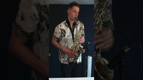 Jazzy live looping this week to celebrate the release of my new song 🌙🔥 #funk #music #saxophone