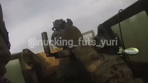 Ukrainian Humvee takes a direct hit