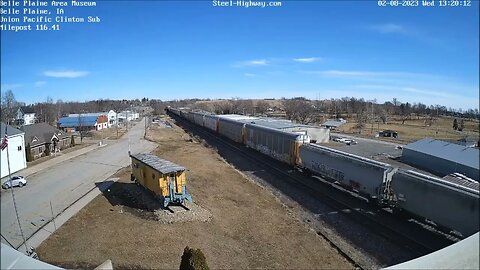 UP 1995 Leading EB Manifest at Belle Plaine, IA on February 8, 2023