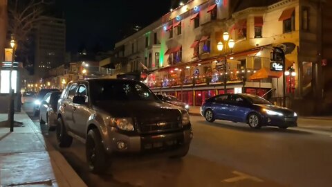 Montréal Glows Lights Holiday season