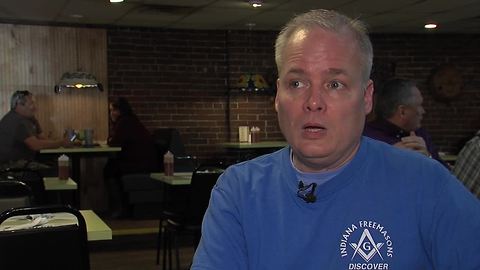 Partner of attacked restaurant owner: "I was afraid he was going to die"