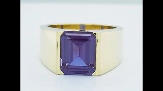 Men's Custom 18K Yellow Gold Ring with Chatham Alexandrite Center