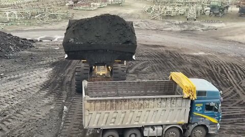 Huge Caterpillar 992G Wheel Loader Loading Coal On Trucks - Sotiriadis/Labrianidis Mining Works-10