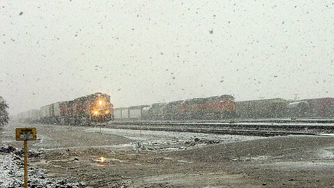 Big Snow Flakes Coming Down on the BNSF in Amarillo.