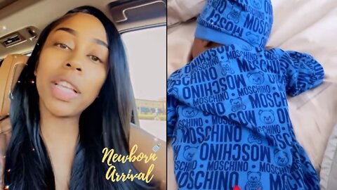 Kashdoll Warns Fans NOT To Run Up On Her While Outside With Son Kashton! 😠