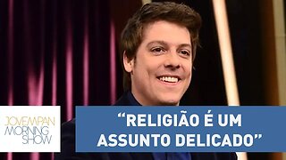 "Religião é um assunto delicado na TV aberta", diz Porchat sobre brincar com o tema na Record