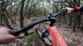 Josh Lewis on the Scor 4060 ST in Italy | Ride Along #mtb #loamwolf