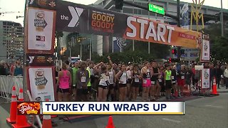 Thousands run in Goody Goody Turkey Gobble race in Tampa on Thanksgiving Day