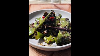 虎皮尖椒 Charred Green Pepper in Chinese Sauce