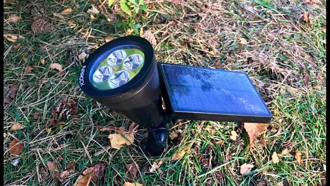 2-in-1 Solar Powered LED Outdoor Landscape Spotlight Review