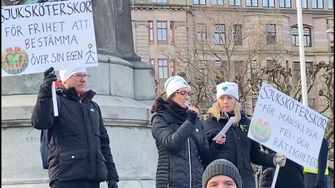 Camilla Marydotter ifrån Sjuksköterskeuppropet höll tal i Malmö lördagen den 12 Feb 2022