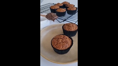 "Quick Bites: Irresistible Carrot Cake Muffins Recipe in 30 Seconds!"