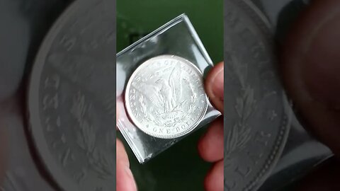 Hiding a 140 Year Old Silver Coin in a ShipWreck Scuba Diving in Mexico