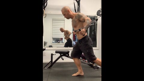 Upper body - Cable chest fly