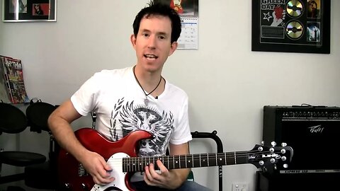 How to play Sweet Child O Mine - Easy Guitar Lesson (Intro)