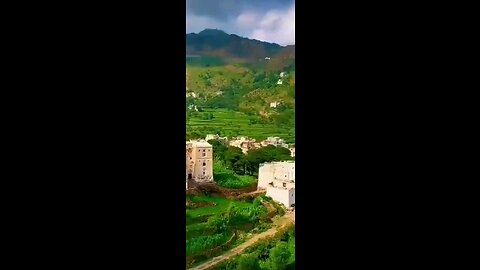 This Yemen, with its beauty and stunning nature, is an enjoyable sight, my friends