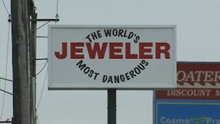 World's Most Dangerous Jeweler