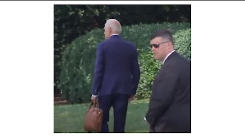 No, Joe Biden Did *Not* Get Lost on His Lawn