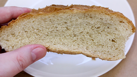 Make bread softer with this simple life hack
