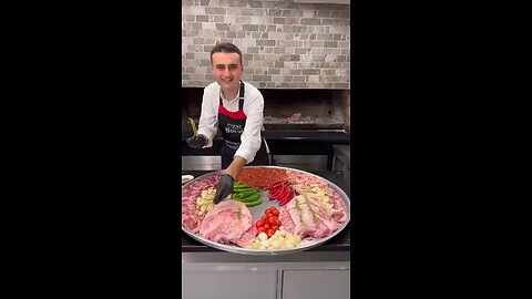 CZN Burak making kebab