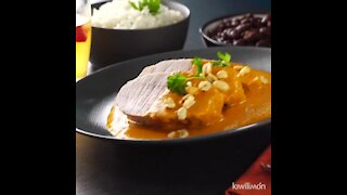 Pork in Peanut Sauce