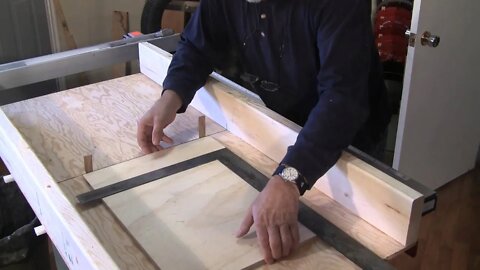 Building a Heavy Duty Crosscut Sled - A woodworkweb.com woodworking video