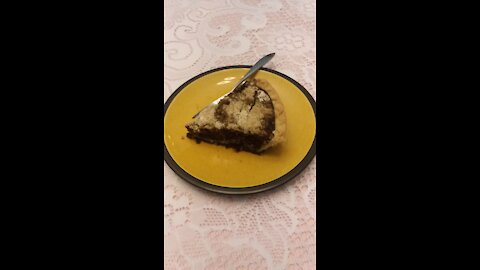 Amish Shoo Fly Pie