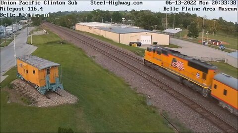 UP4404 Leading EB Office Car Special in Carroll and Belle Plaine, IA on June 13, 2022