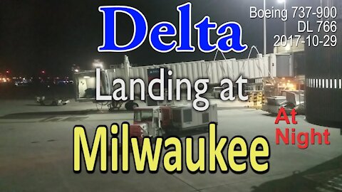 Delta flight landing at Milwaukee airport at night in Boeing 737-900 @MitchellAirport