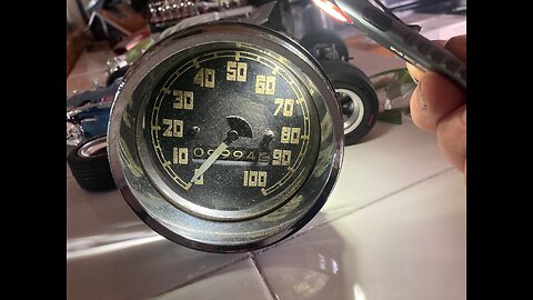 1957 Speedometer cleaned & lubricated. Found out why the odometer failed. Fun Summer Project!