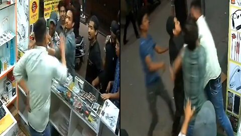 India: Muslim gang attack Hindu shop Keeper for playing devotional songs