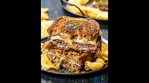 The Most Epic Patty Melt You'll Ever Taste