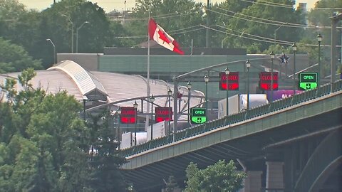 Staffing shortages lead to longer wait times at the Canadian boarder