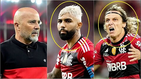 "Gente, a INFORMAÇÃO é de que o VESTIÁRIO do Flamengo está..." Há um RACHA David Luiz x Gabigol?